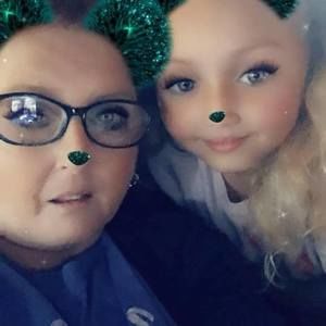 Meet your Posher, Christina